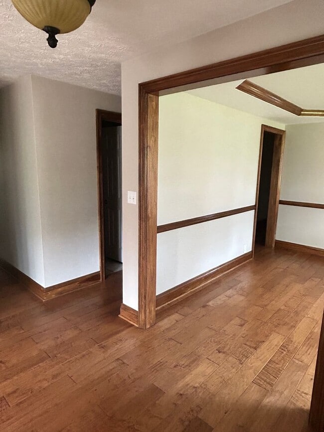 Building Photo - Three Bedroom, Single-Family Home