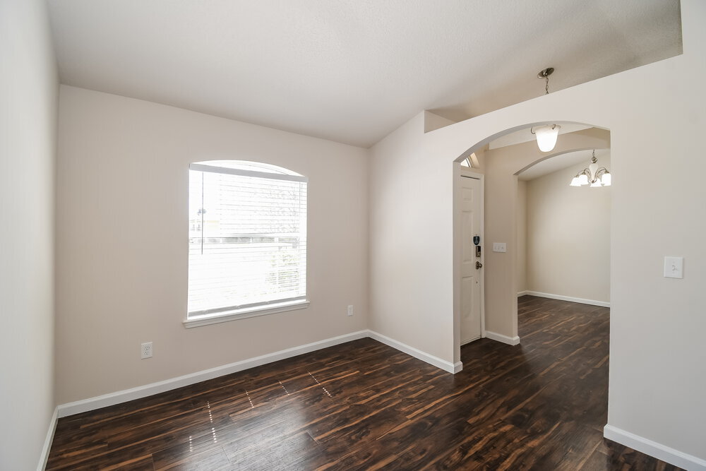 Building Photo - 2828 Ravine Hill Dr
