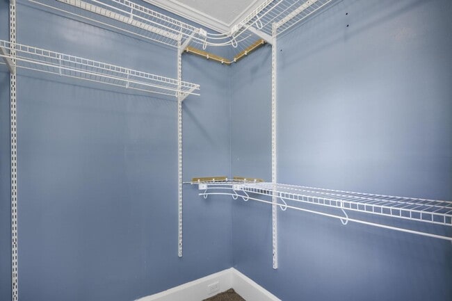 Building Photo - 1265 West Blvd