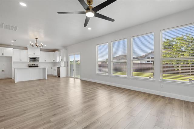 Building Photo - 1112 Piedmont Dr