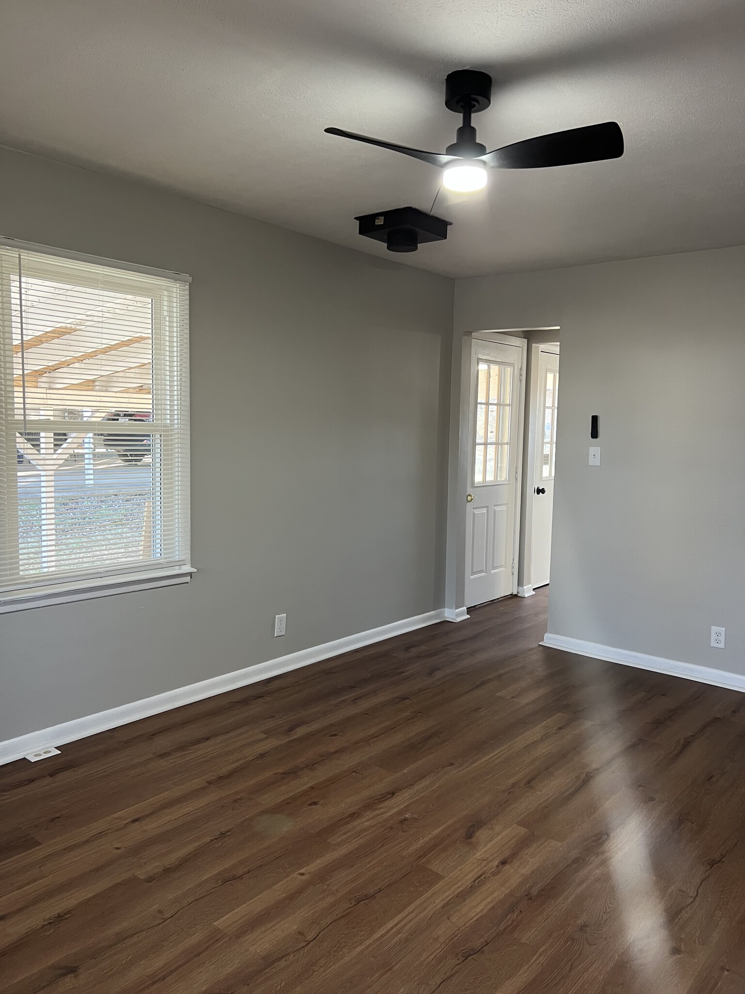 Living Room - 1437 Exeter Ave