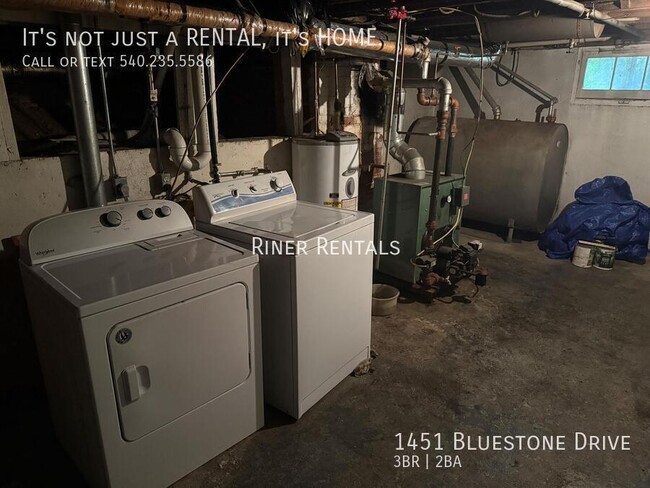 Building Photo - 1451 Bluestone St