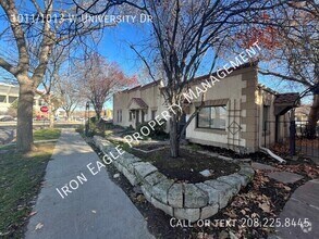Building Photo - 1011/1013 W University Dr-