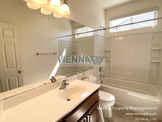 Building Photo - Sacramento, CA - House - $2,350.00