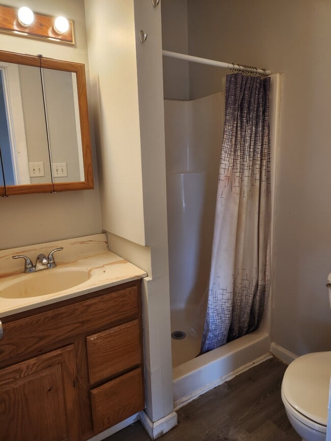 Building Photo - 1109 Erie St