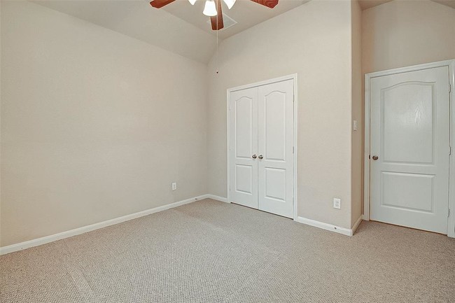 Building Photo - 6807 Fitzgerald Ct