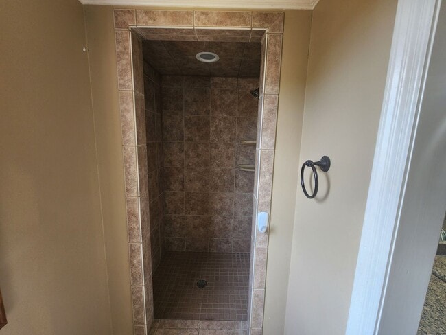 Building Photo - Beautiful 4 Bedroom Home with 3 Baths | 2,692 Sq Ft | $3,300/mo