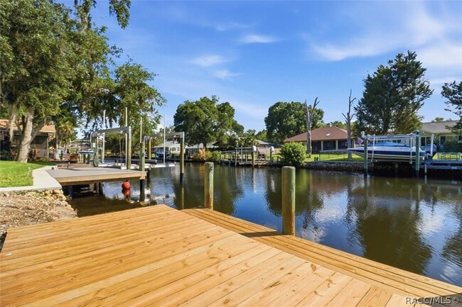 Building Photo - 11625 W Riverhaven Dr