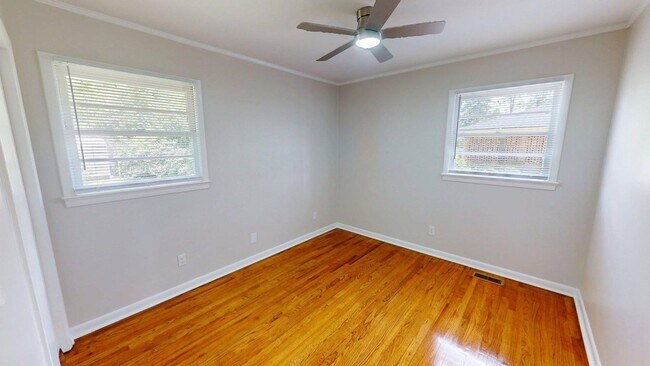 Building Photo - 1401 Magnolia St