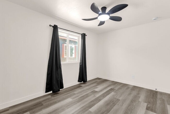 Building Photo - BRAND NEW EVERYTHING IN UPTOWN/BILTMORE AREA