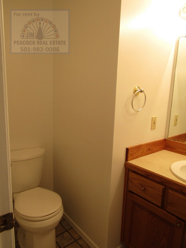 Building Photo - 42 Creekridge Cir