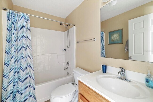 Building Photo - 420 Blake Ave