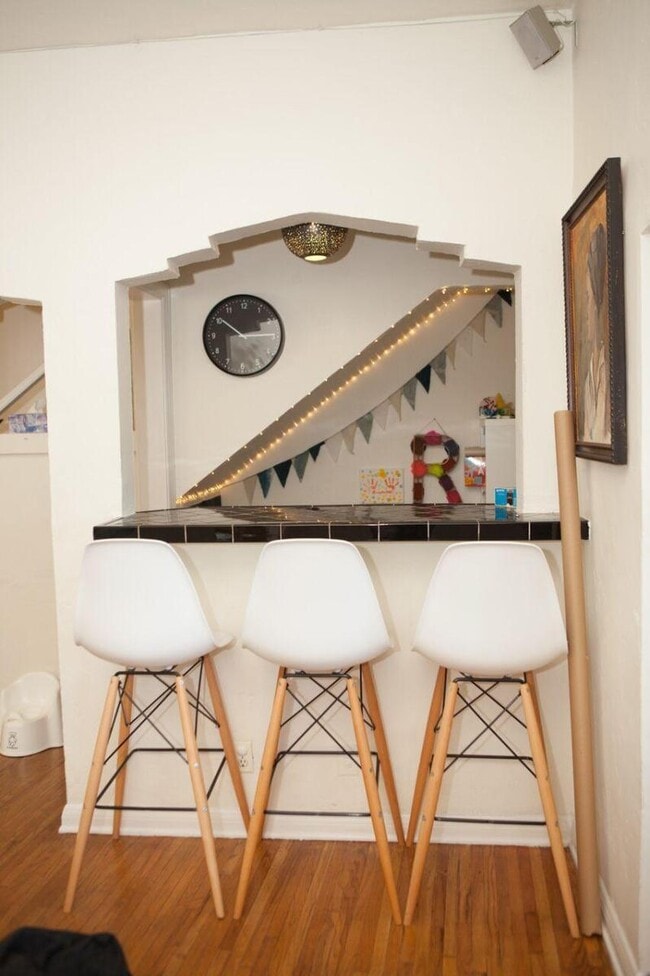 Building Photo - 1513 Murray Dr