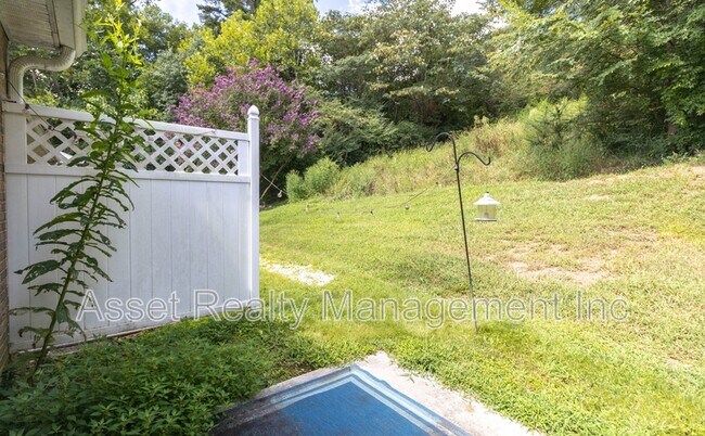 Building Photo - 3211 Misty Hill Way