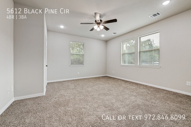 Building Photo - 5612 Black Pine Cir