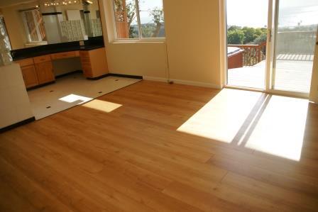 Building Photo - 220 Shoreview Dr