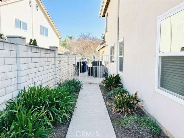 Building Photo - 29017 Rosewood Ln