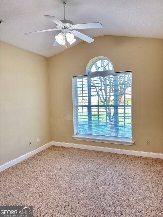 Building Photo - 38 Coastal Walk