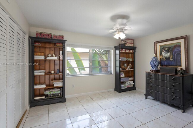 Building Photo - 7725 SW 86th St
