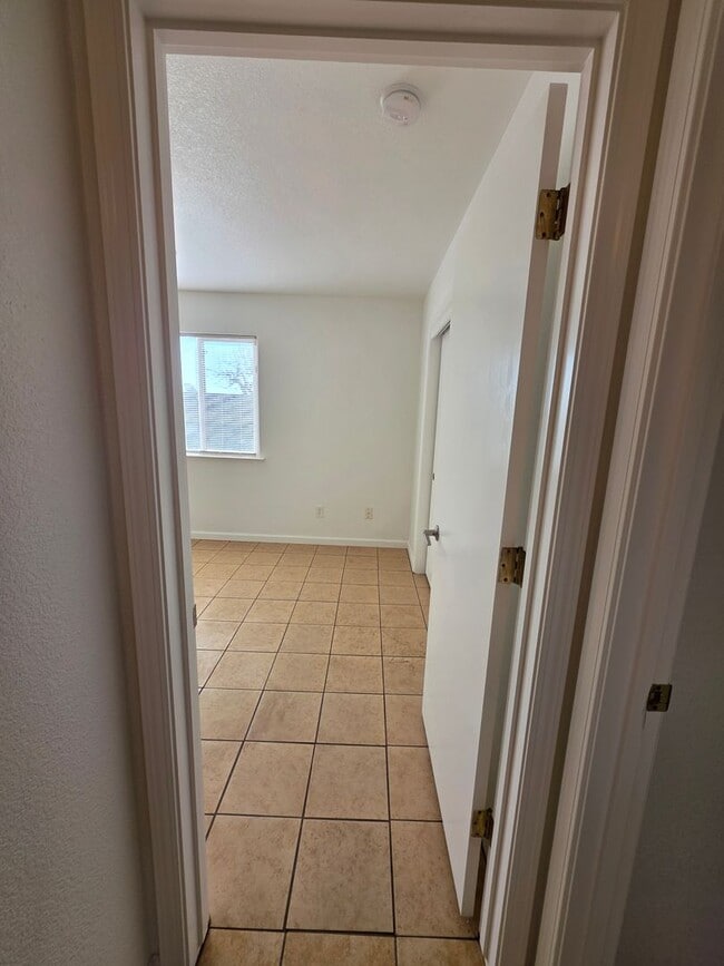 Building Photo - 3 Bedroom 2 Bathroom in Orosi Coming Soon!