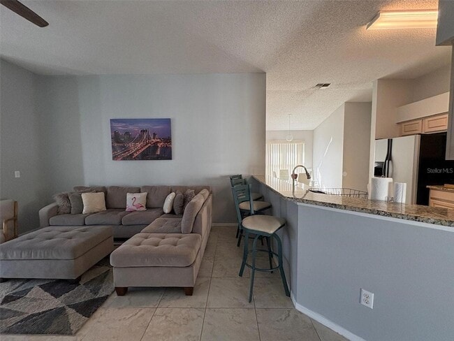 Building Photo - 2598 Chatham Cir