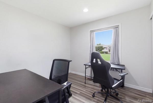Building Photo - 4950 Windham Dr
