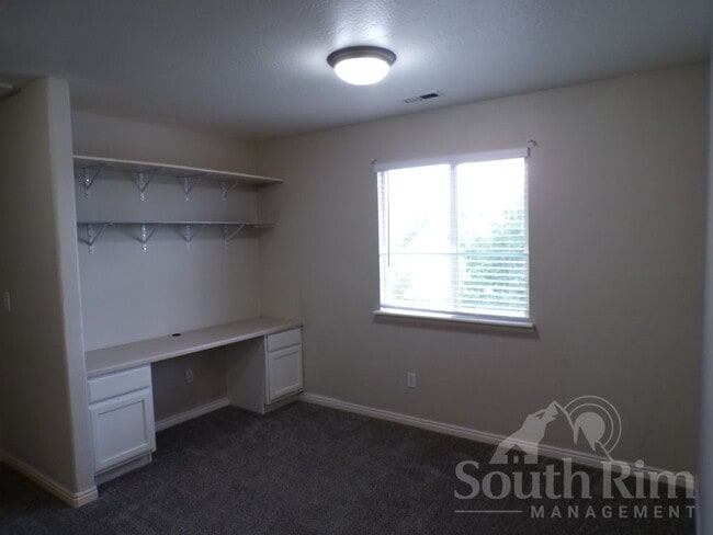 Building Photo - 1132 S 1800 E