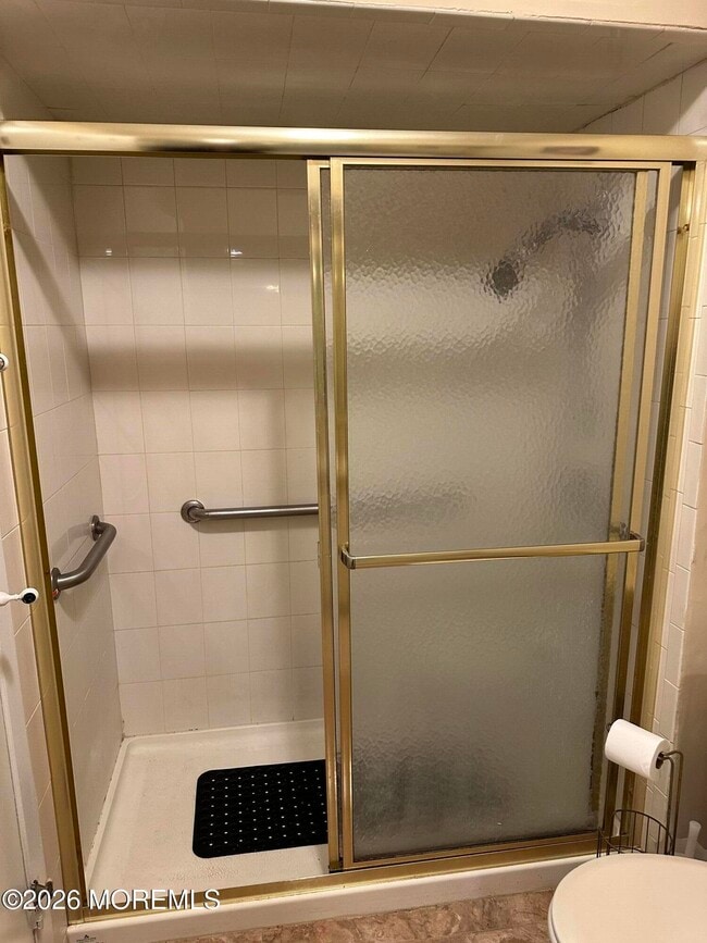 Building Photo - 10 Pine Cluster Cir