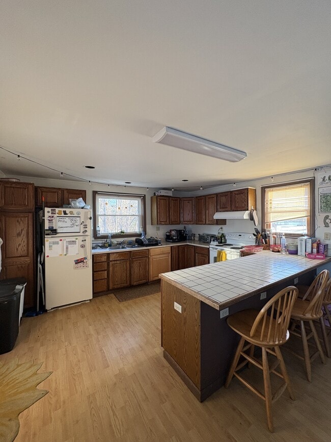 Building Photo - 204 Belchertown Rd