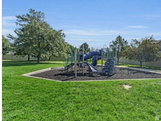 Building Photo - 2273 N 2400 W