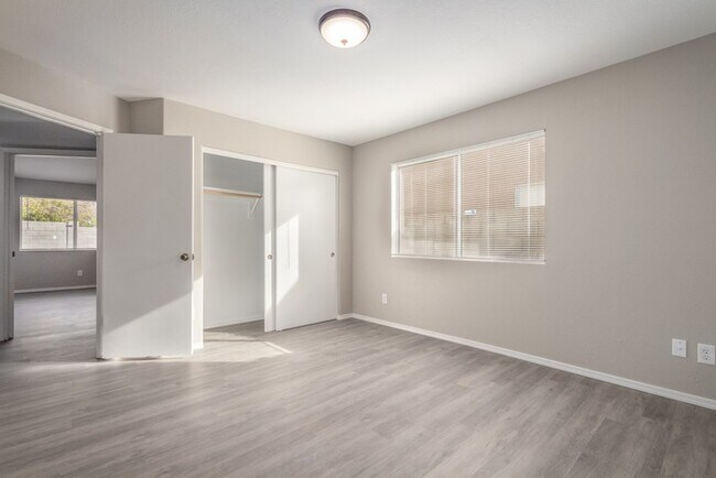 Building Photo - $500 Move-In Credit (ends 9/30) | Newly Remodeled 3BR w/ Pool