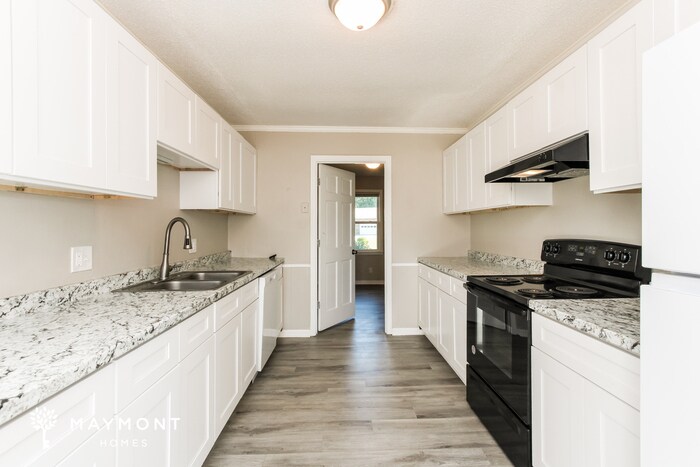 Building Photo - 213 Guild Hall Dr