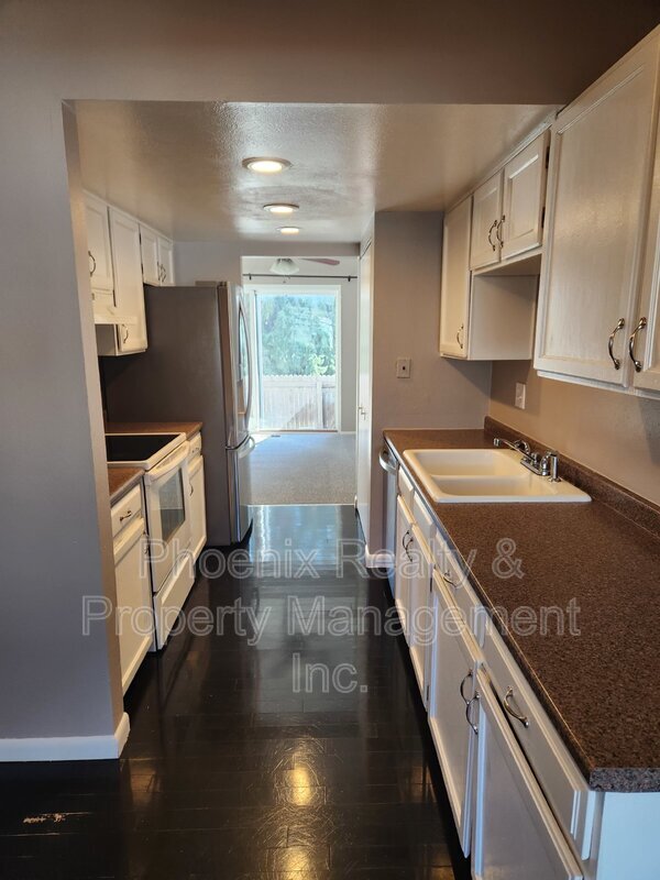 Building Photo - 8986 Carr St