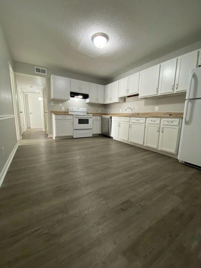 Interior Photo - Quinn Court Apartments