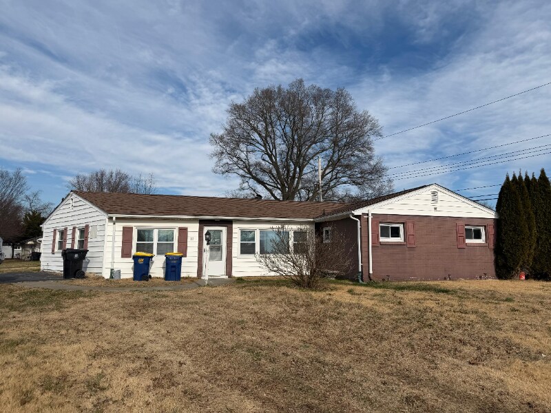 Building Photo - 111 Gunning Bedford Dr