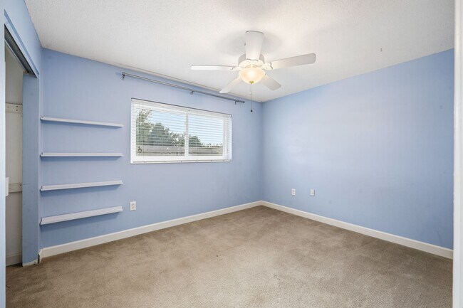 Building Photo - Remodeled Conway Home in Lake Access Commu...