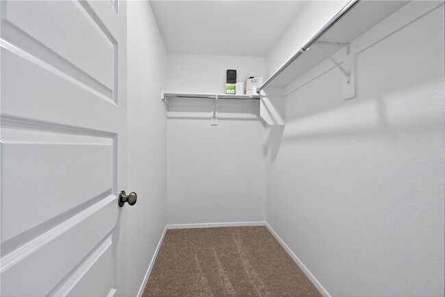 Building Photo - 6802 SW Dignity Ave