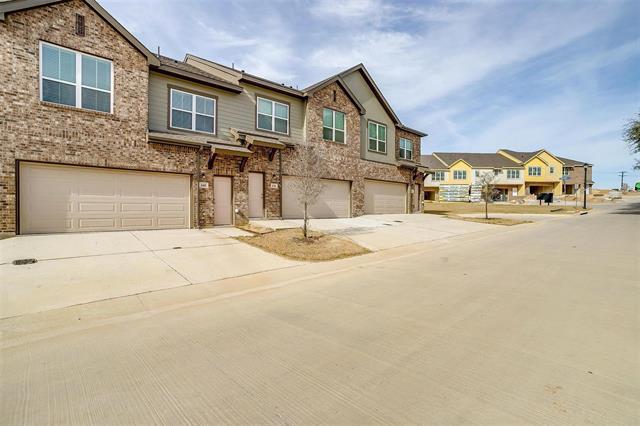 Building Photo - 461 Glen Ct