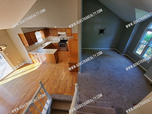 Building Photo - Beautiful East Olathe Home-Available in JULY!!