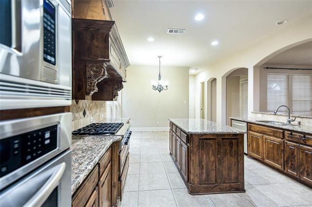 Building Photo - 2016 Magic Mantle Dr