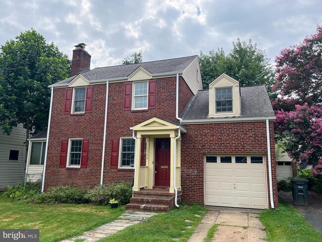 Building Photo - 5140 15th St N