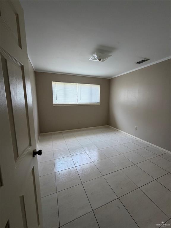 Building Photo - 414 N 37 1/2 St
