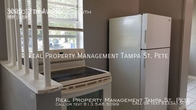 Building Photo - 3000 12th Ave S