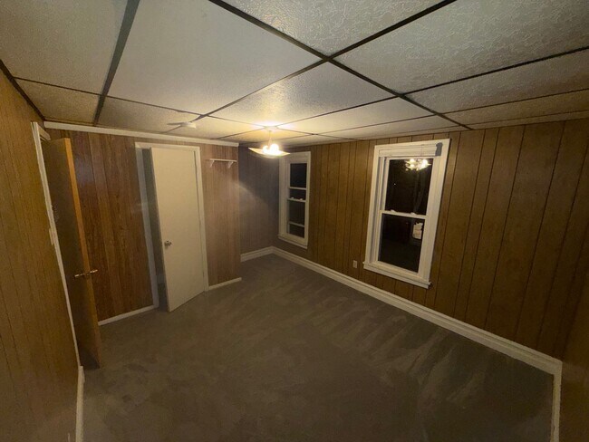 Building Photo - 203 High St