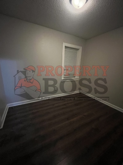 Building Photo - 1502 Broadway St