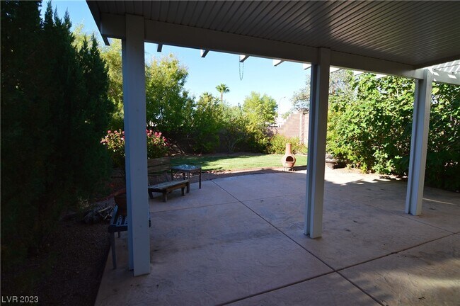 Building Photo - 2290 Bull Lake Dr