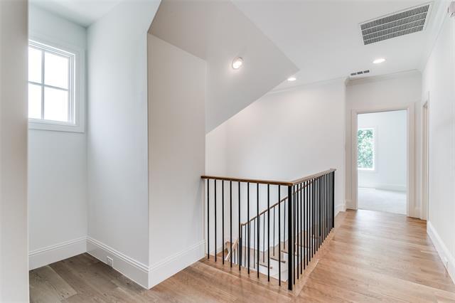 Building Photo - 7519 Taos Rd