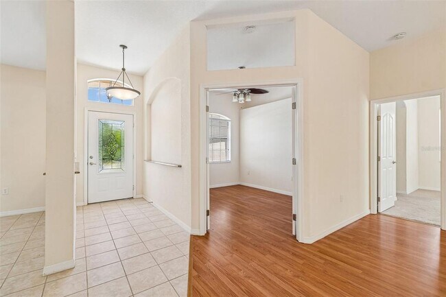 Building Photo - 37 Greenpark Blvd
