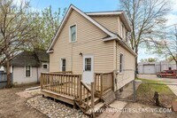 Building Photo - 3108 E 37th St