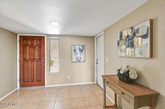 Building Photo - 9630 W Tonto Ln